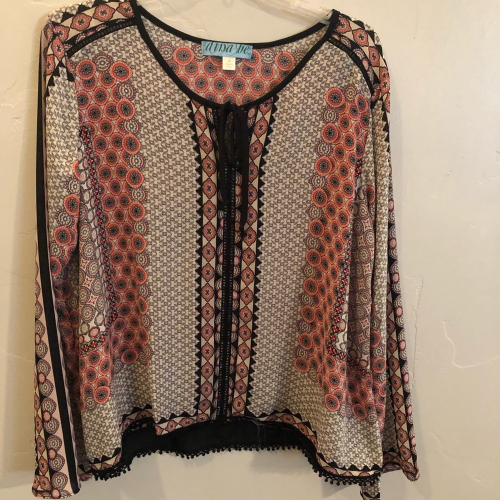 Bell sleeve top